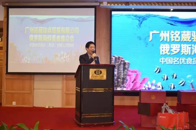邦盟華威E板上市慶典精彩合影留念